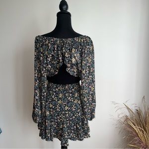 Floral mini dress Size S